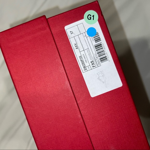 Valentino Garavani Sneaker - Picture 2 of 7